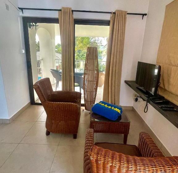 اتاق استاندارد با آشپزخانه, Sun Properties And Resort