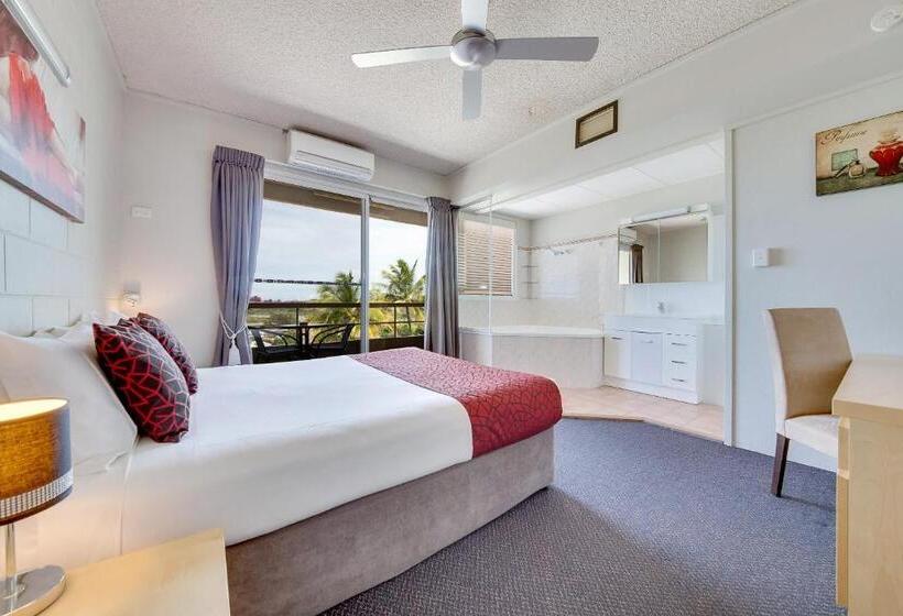 스탠다드 자쿠지 룸, Camelot Motel