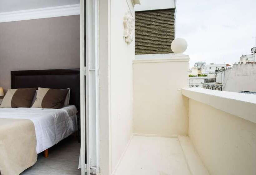 اتاق لوکس, 1253 Recoleta Small