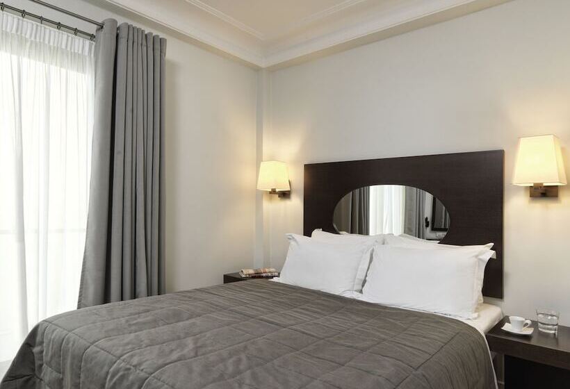 标准间, Acropolis Hill