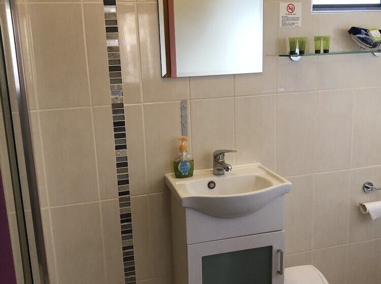 חדר דלוקס, Alamo Motor Inn