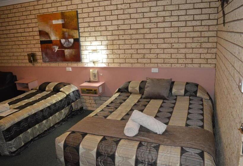Номер Deluxe, Alamo Motor Inn