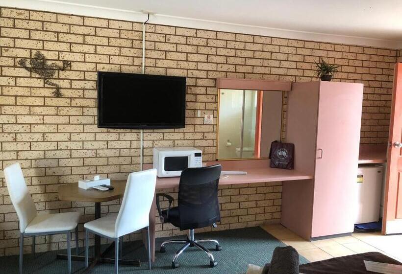 Номер Deluxe, Alamo Motor Inn