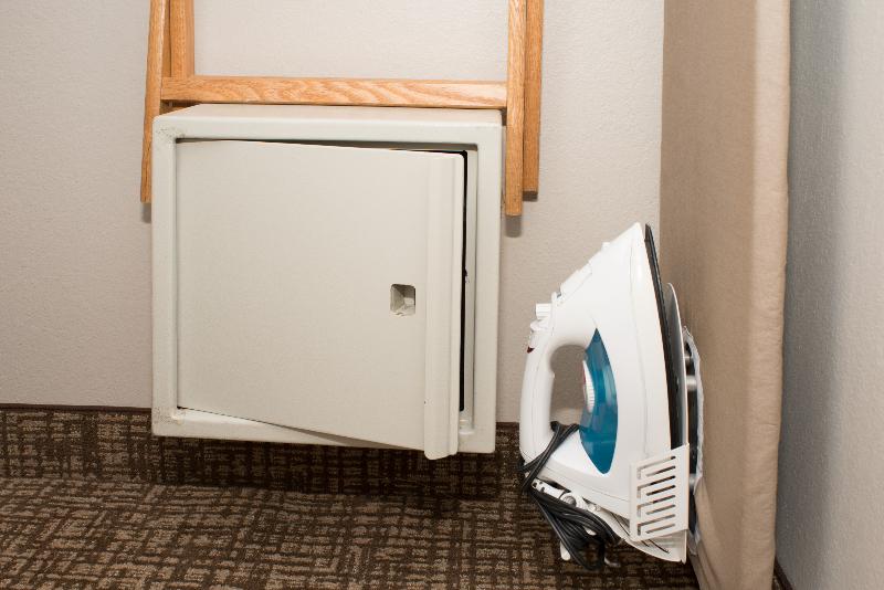 سوئیت با تخت بزرگ, Comfort Suites Maingate East