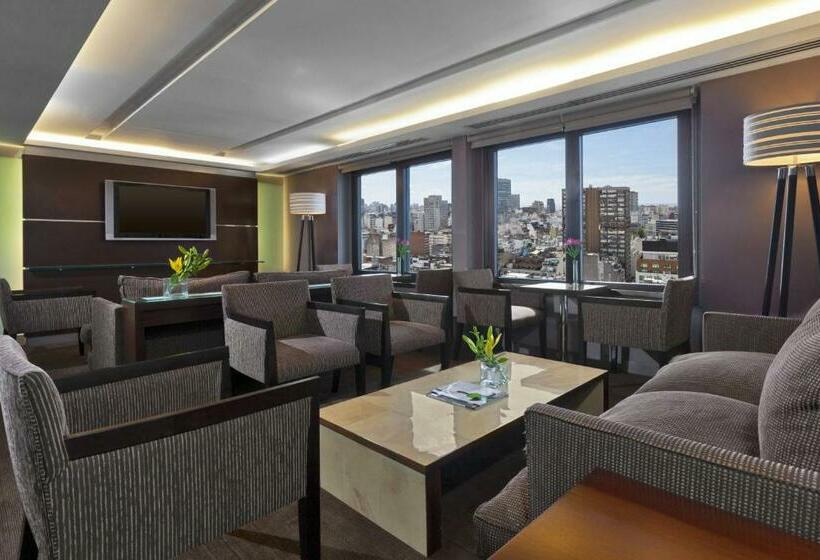 Club Room King Bed, Libertador