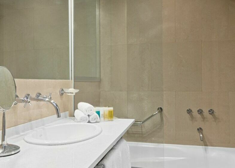 سوییت جونیور, Libertador