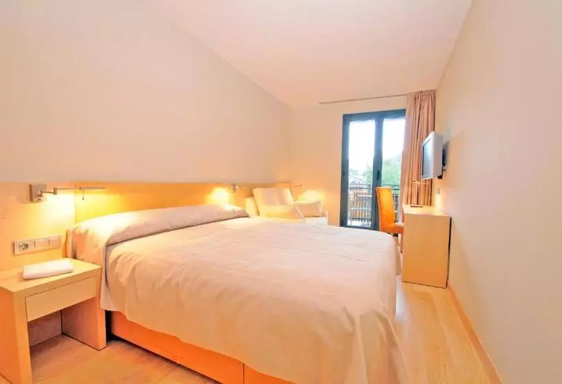 Superior Room with Terrace, NH Collection Andorra Palome