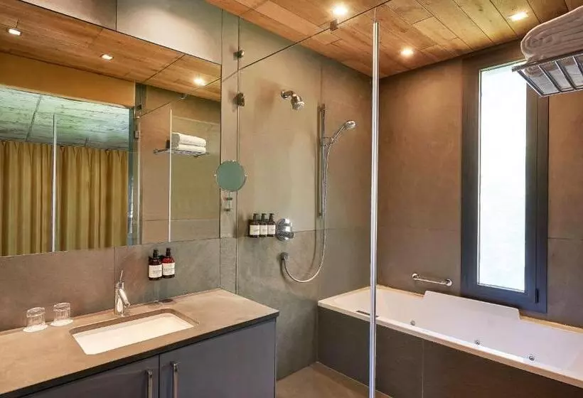 سوئیت با چشمانداز, NH Collection Andorra Palome