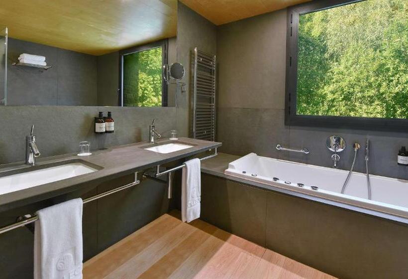 سوئیت با چشم‌انداز, NH Collection Andorra Palome