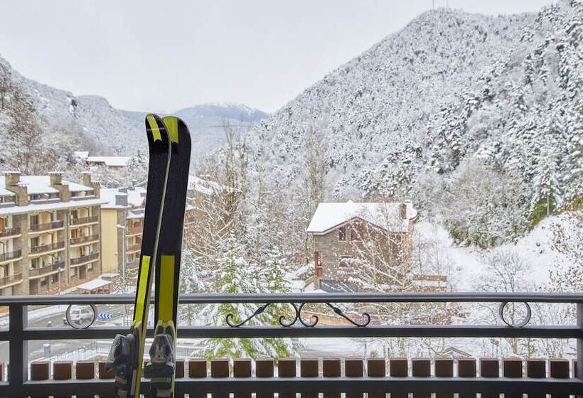 Superior Room with Terrace, NH Collection Andorra Palome