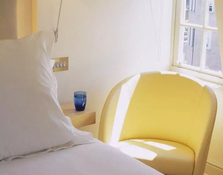 デラックスルーム, Sydney House Chelsea