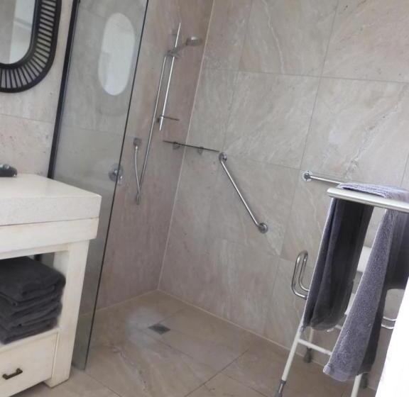 Трехместный Номер Базовый, Dalby Parkview Motel