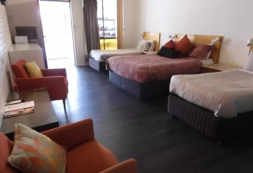ベーシックトリプルルーム, Dalby Parkview Motel