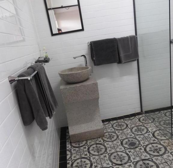 스위트, Dalby Parkview Motel