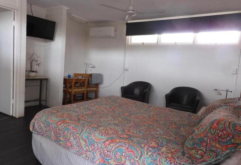 Люкс, Dalby Parkview Motel