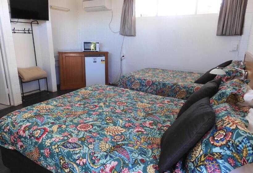 Студия Стандарт, Dalby Parkview Motel