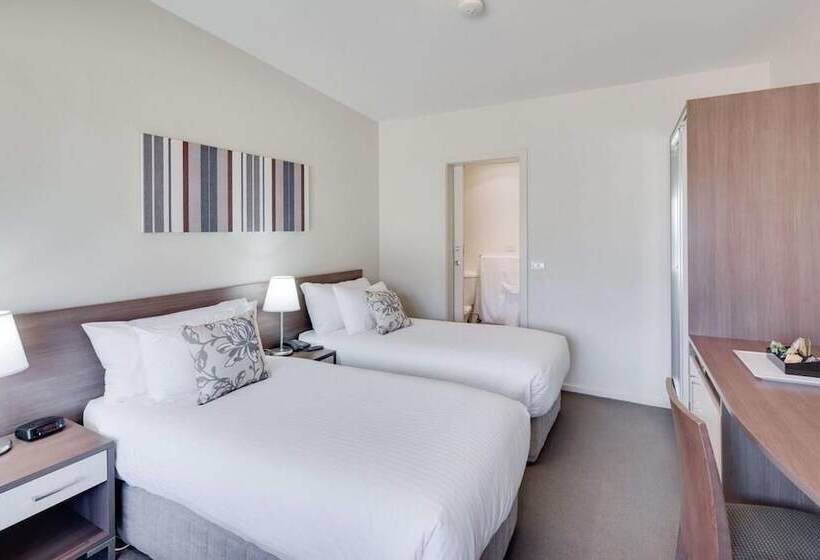 غرفة ديلوكس, Drouin Motel