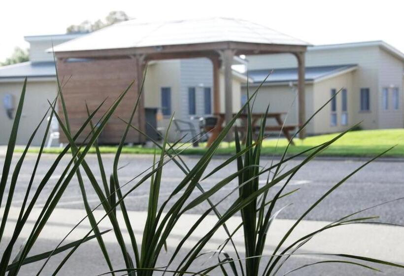 غرفة قياسية, Golden Palms Motel