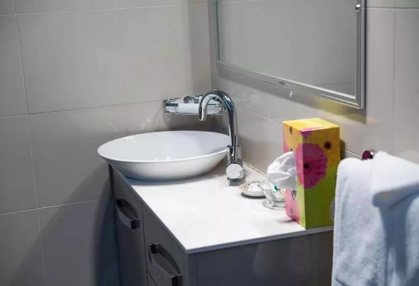 Standard-huone Queen-vuode, River Motel