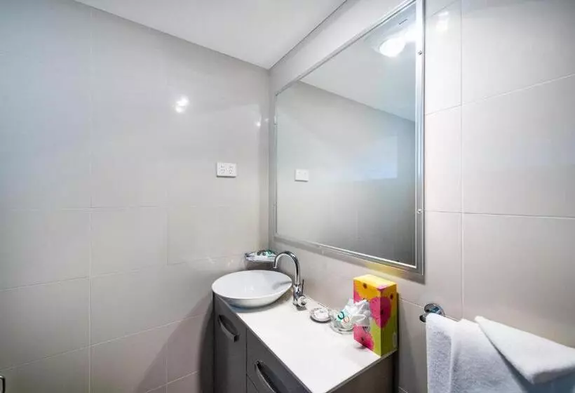 Standard-huone Queen-vuode, River Motel