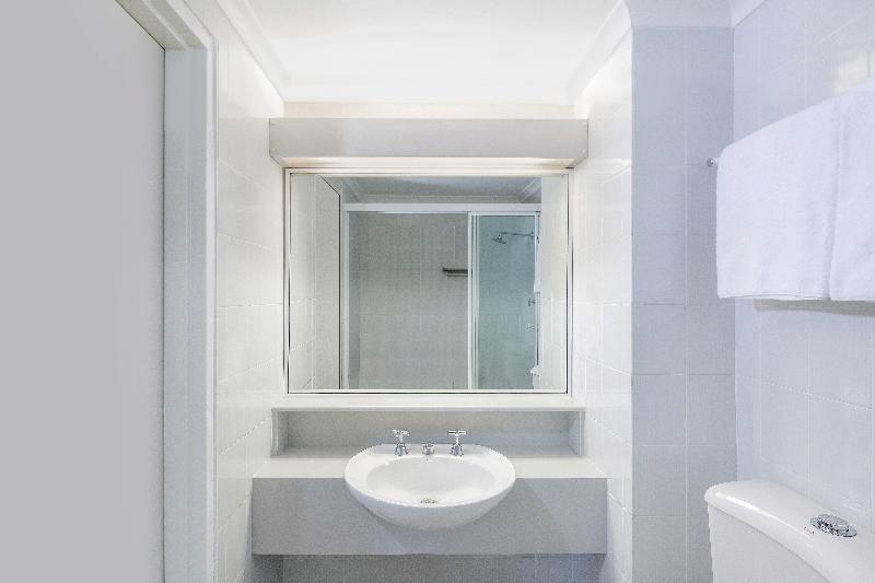 Апартаменты 2 Спальни, Medina Serviced Apartments North Ryde Sydney