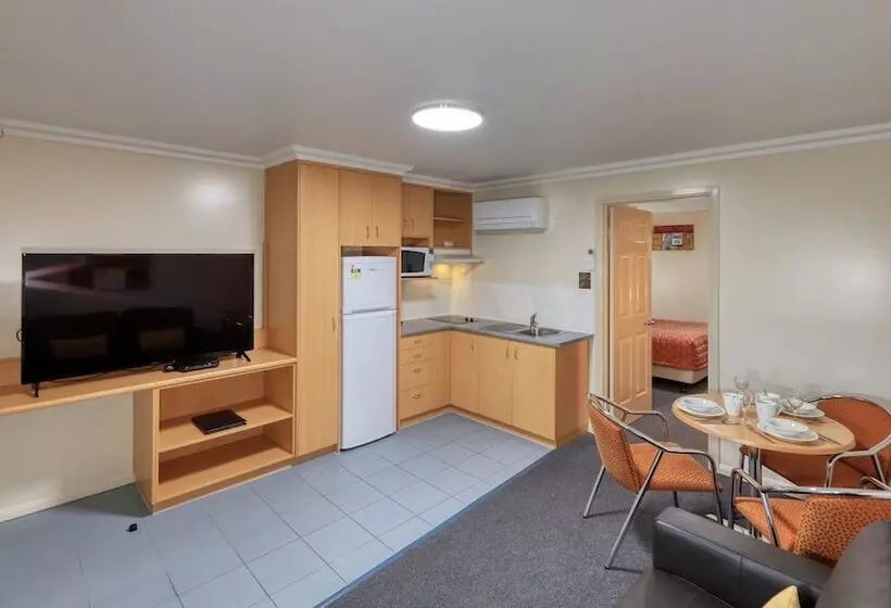 آپارتمان 1 خوابه, Motel Carnarvon