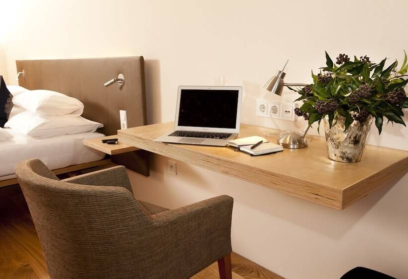 غرفة قياسية, Hoher Freschen