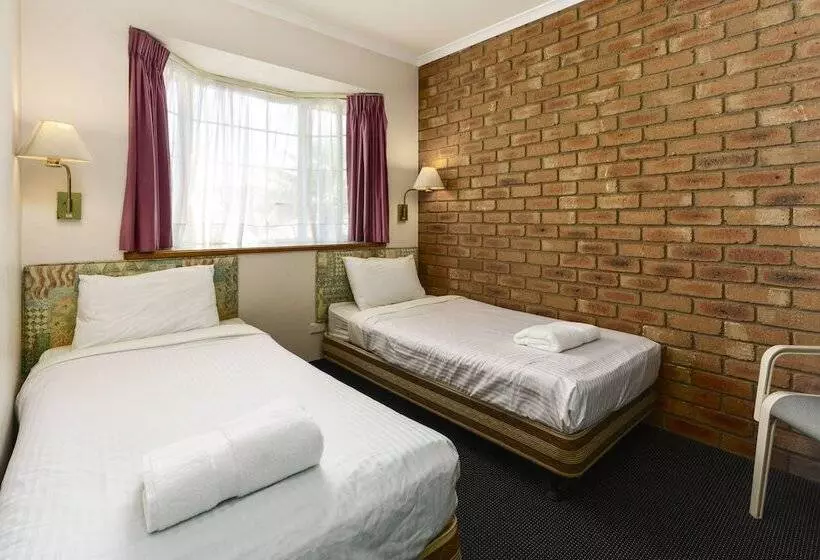 エクゼクティブスイート, Sapphire Waters Motor Inn