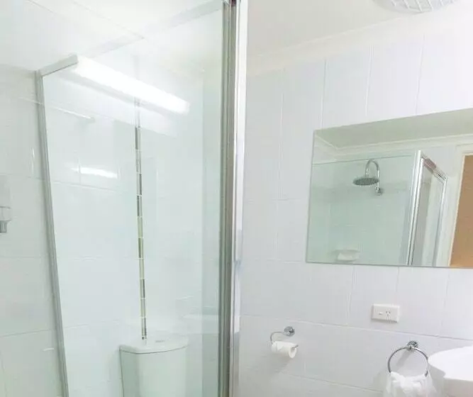 バルコニー付スイート, Sapphire Waters Motor Inn