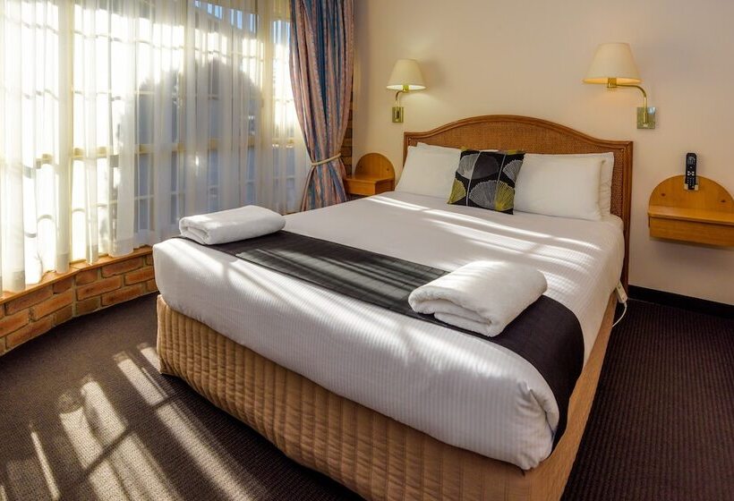 발코니가 있는 스위트, Sapphire Waters Motor Inn