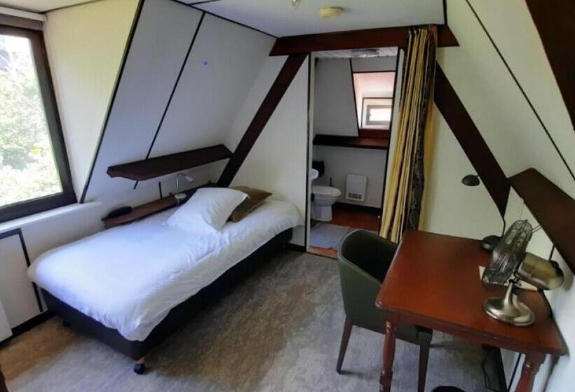اتاق استاندارد یک نفره, Kasteelhof 't Hooghe