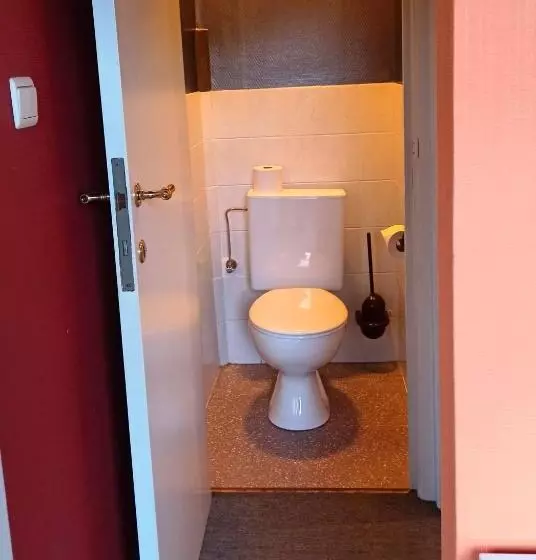 اتاق استاندارد سه تخته با چشم‌انداز, Le Chalet