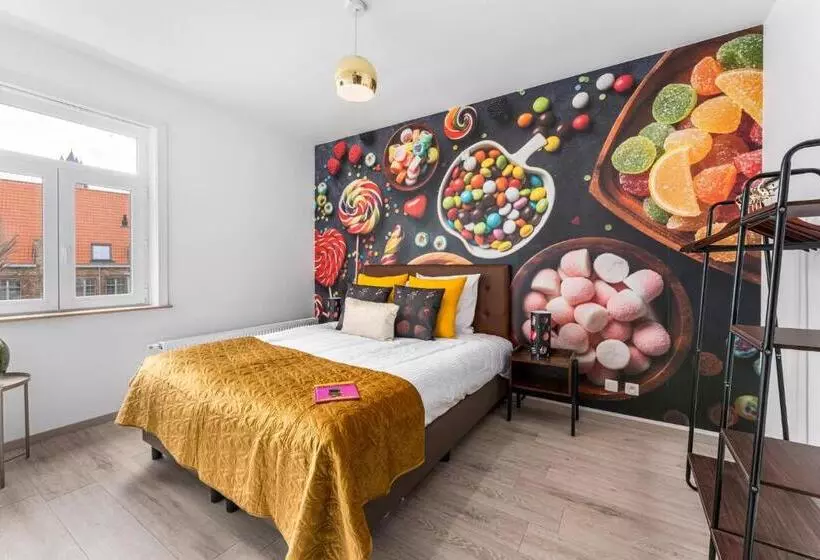 Deluxe Neljän Hengen Huone, The Chocolate Suites