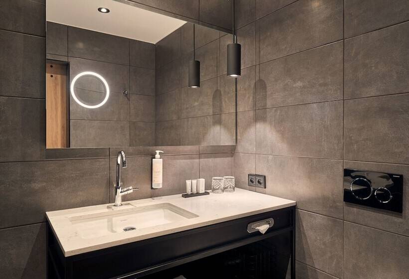 غرفة ديلوكس, Van Der Valk Hotel Antwerpen