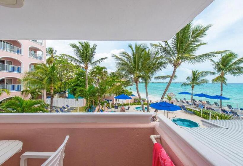 تختخواب در اتاق مشترک, Butterfly Beach