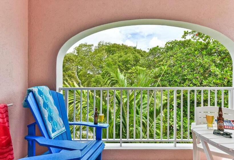 استودیوی لوکس, Butterfly Beach