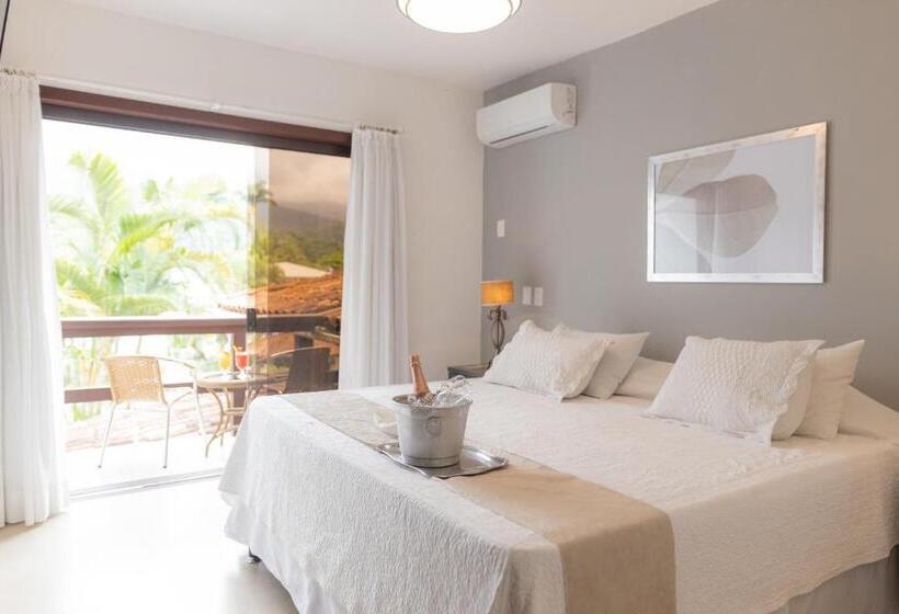 סוויטה נוף לבריכה, Angra Boutique