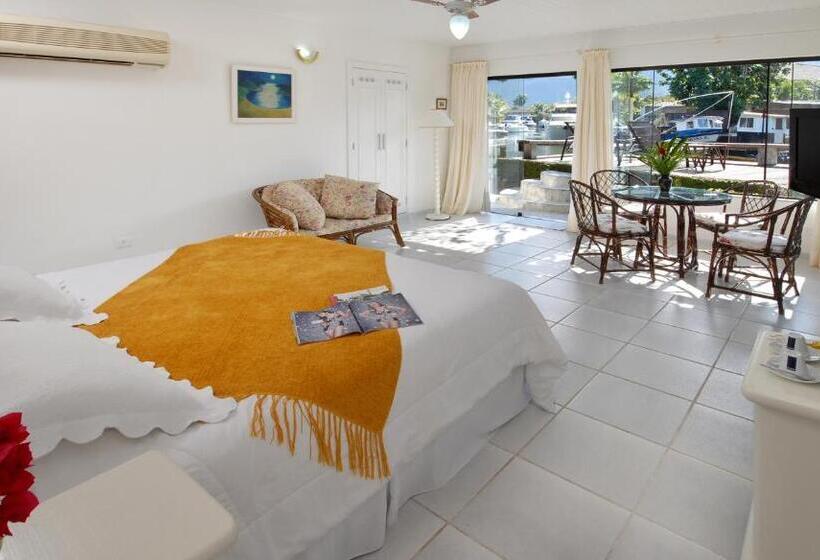 סוויטה נשיאותית, Angra Boutique