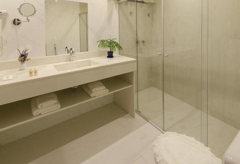 סוויטה, Angra Boutique