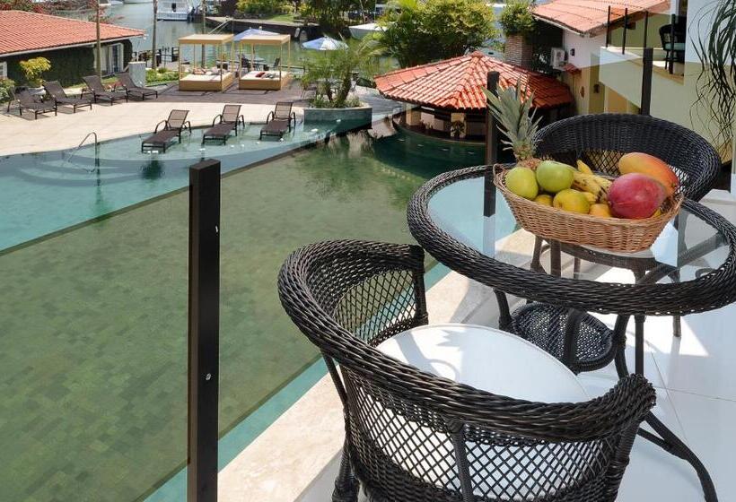 סוויטה, Angra Boutique