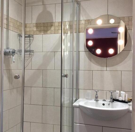 スタンダードシングルルーム, Bedford