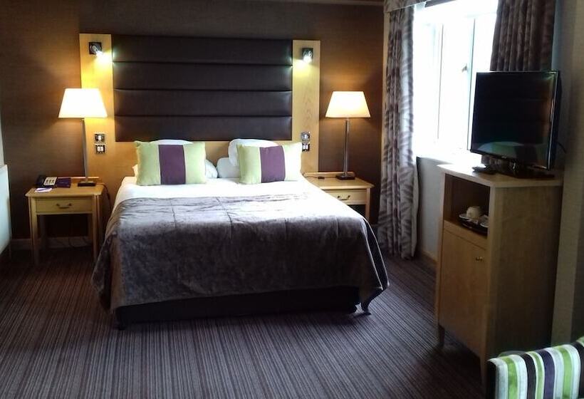 キングサイズベッドのスイートルーム, Oxford Belfry Hotel & Spa