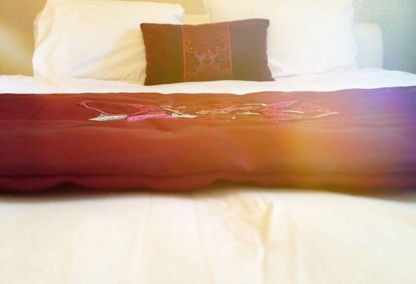 スタンダードルーム, Healey