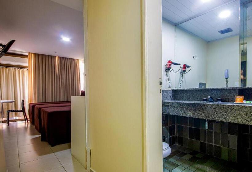 غرفة قياسية ثلاثية, Nacional Inn Rio Copacabana