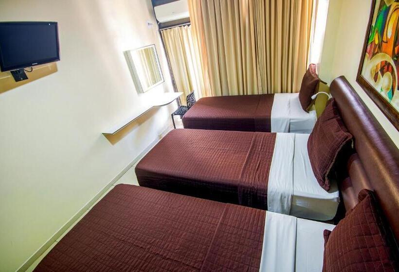 غرفة قياسية ثلاثية, Nacional Inn Rio Copacabana