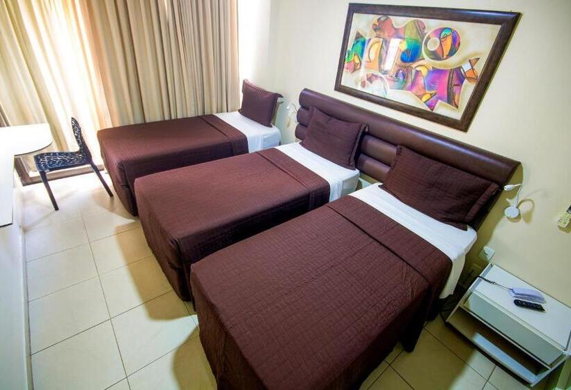 غرفة قياسية ثلاثية, Nacional Inn Rio Copacabana