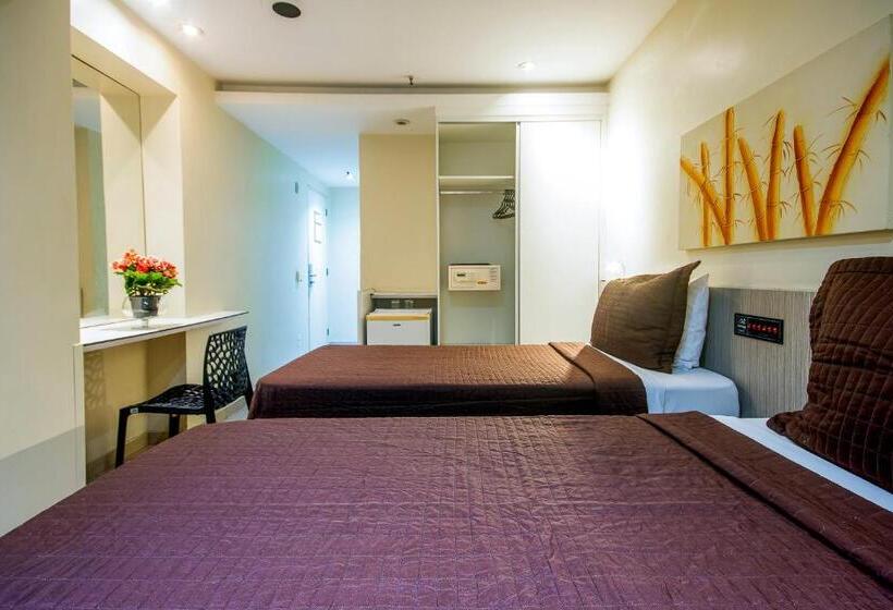 غرفة قياسية ثلاثية, Nacional Inn Rio Copacabana