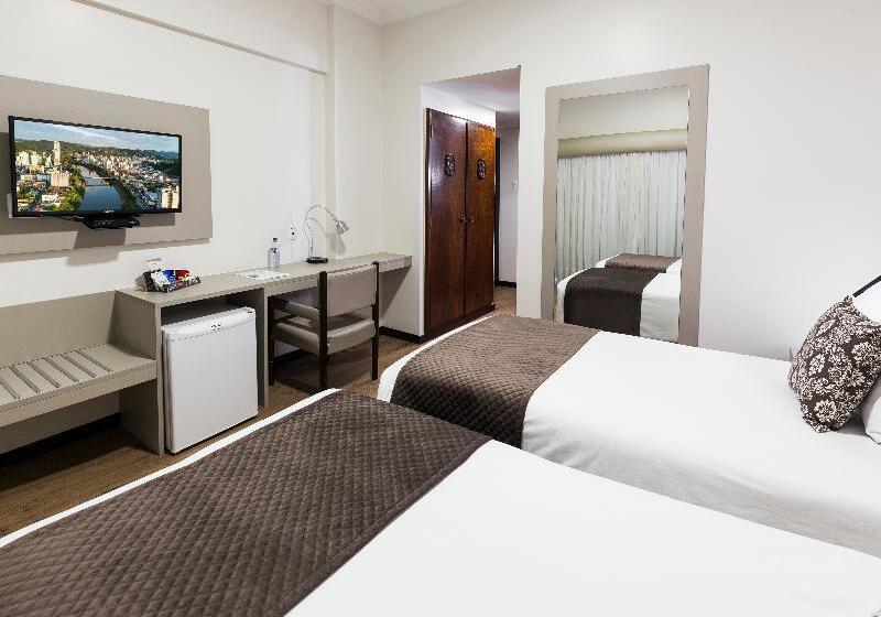 Quarto Superior, Plaza Blumenau