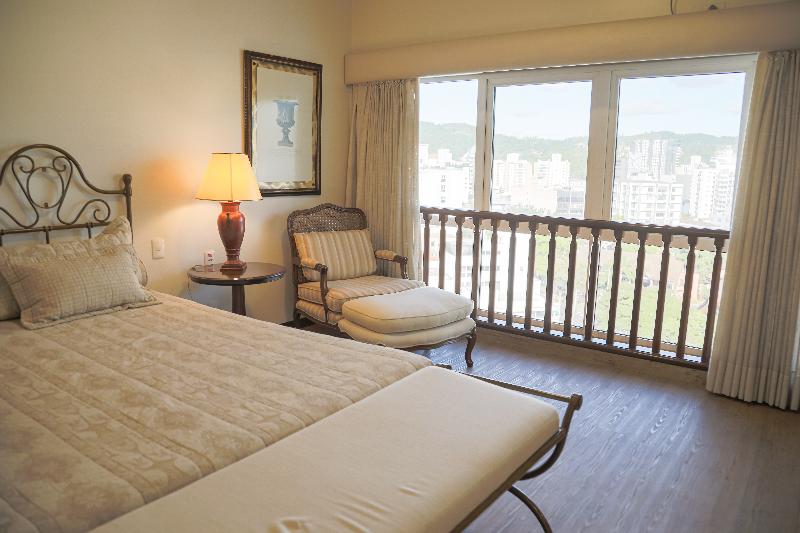 Люкс, Plaza Blumenau