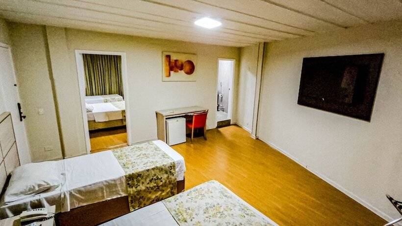 اتاق استاندارد چهار تخته, Euro Suite São Paulo By Nacional Inn   A 600 Metros Da Rua 25 De Março